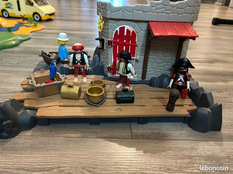 Pirate playmobil (image 1)