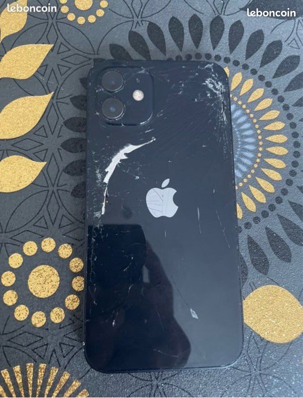Iphone 12 (image 2)