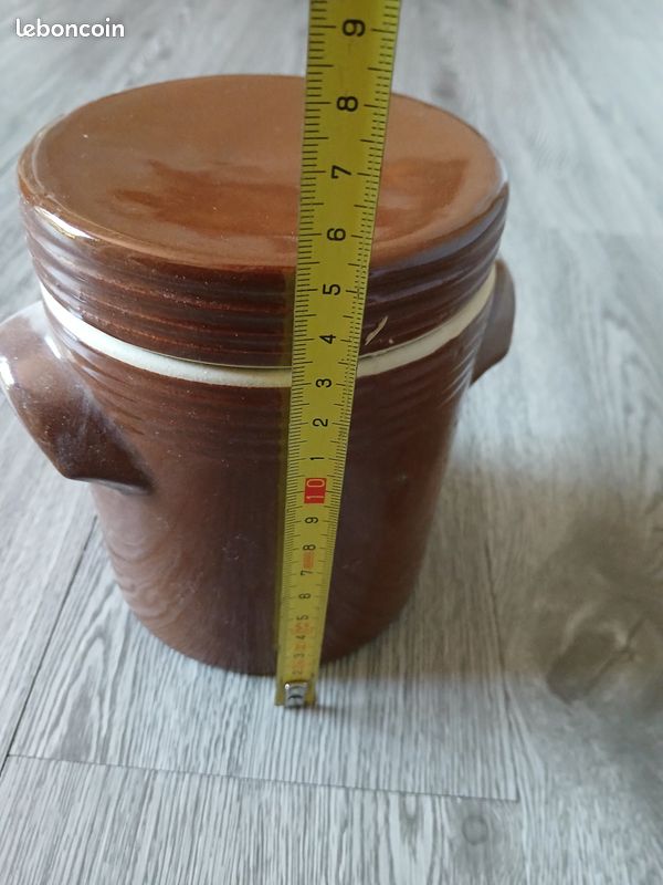 Pot (image 2)