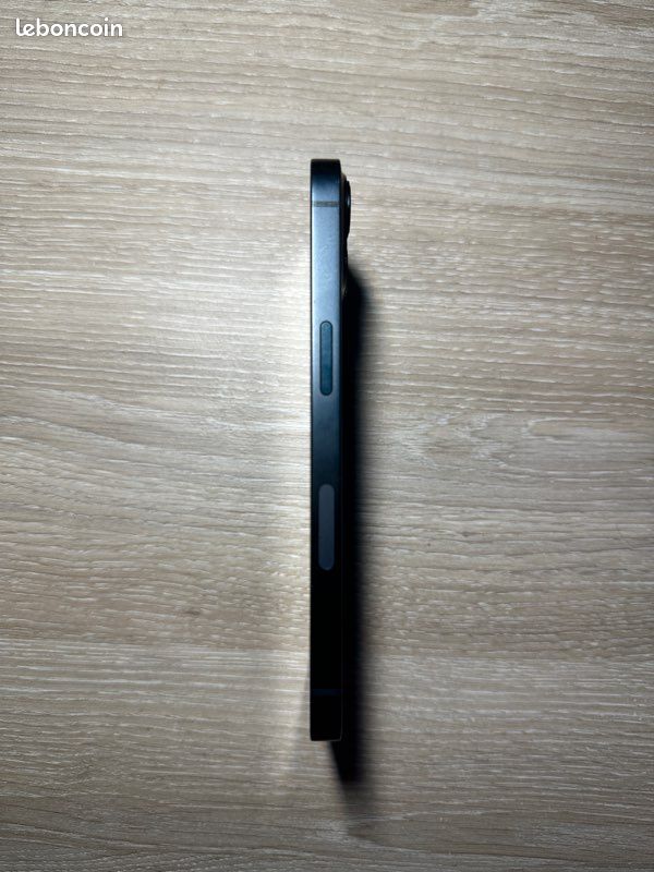 IPhone 13 (image 9)