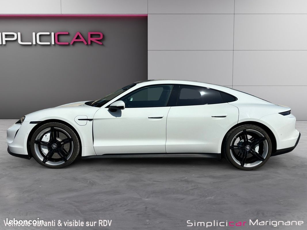 PORSCHE TAYCAN 4S 530 ch GARANTIE PORSCHE APPROVED - ECRAN PASSAGER - BOSE - TOIT PANO - CAM 360 - (image 5)