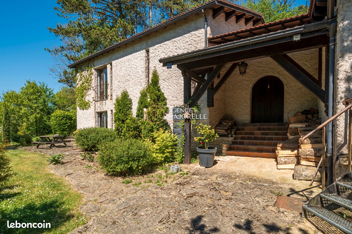 Propriété 10 pièces 285 m² (image 14)
