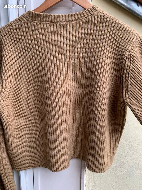 Pull VINTAGE court dessus 🔝 du nombril beige de Zara taille L (image 7)