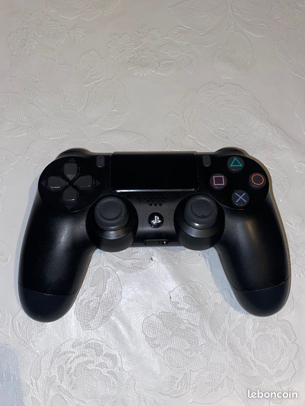 Manette ps4 sur Montpellier (image 2)