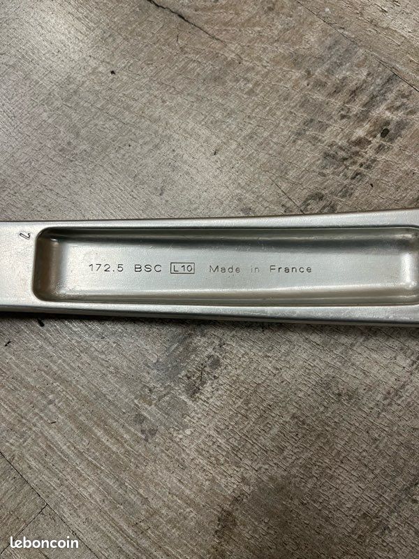 749900_7