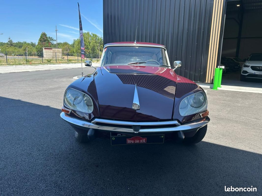 Citroen ds fd avec carnet complet de restauration et garantie 6 mois (image 3)
