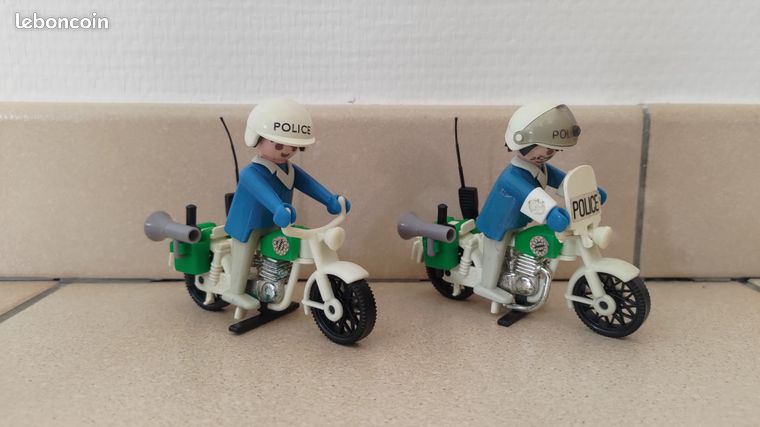 PLAYMOBIL VINTAGE CITY action police moto policier motard set 3986 de