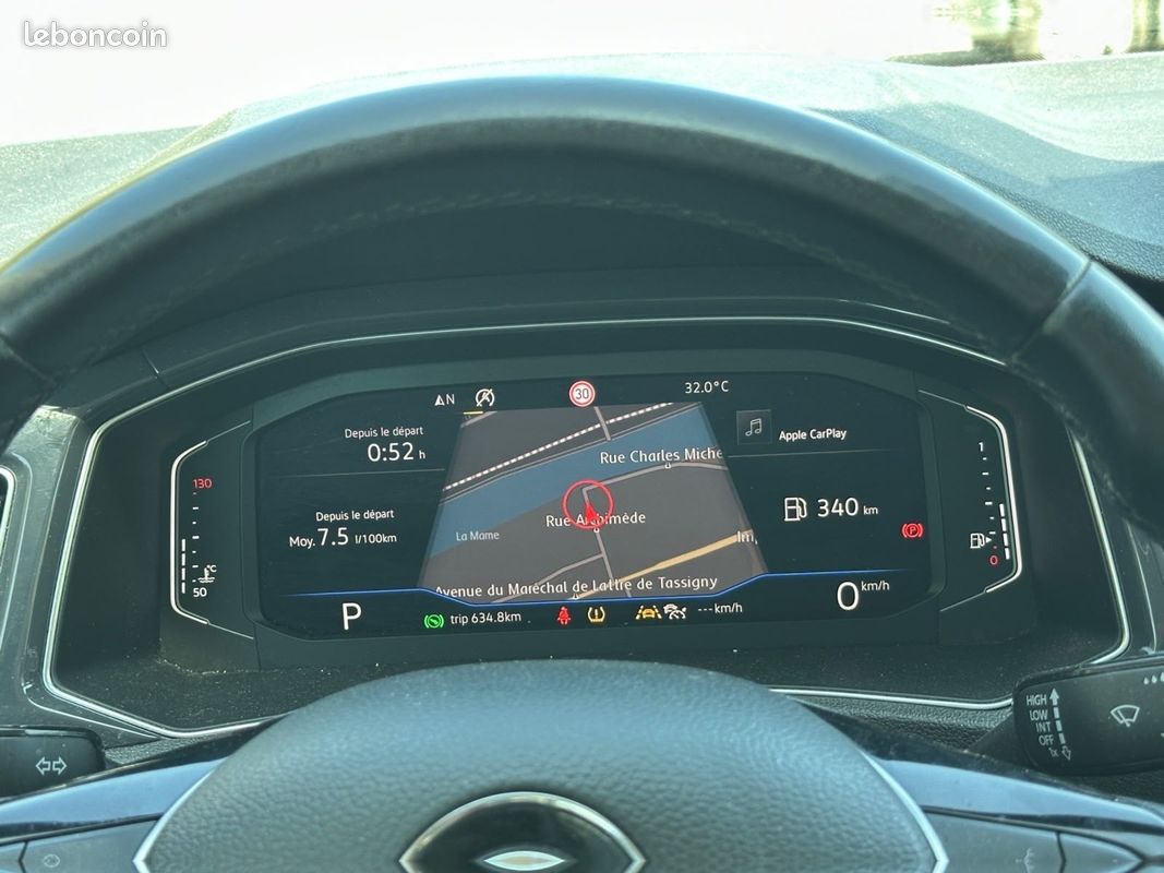 VOLKSWAGEN T-ROC 2.0 TDI 150 Start/Stop DSG7 Carat - CAMERA DE RECUL - CARPLAY (image 12)