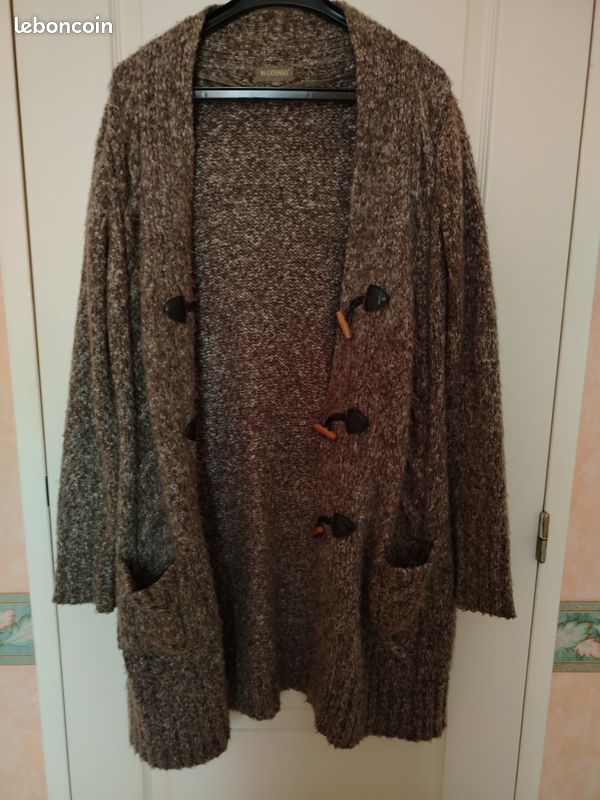 Cardigan (image 2)