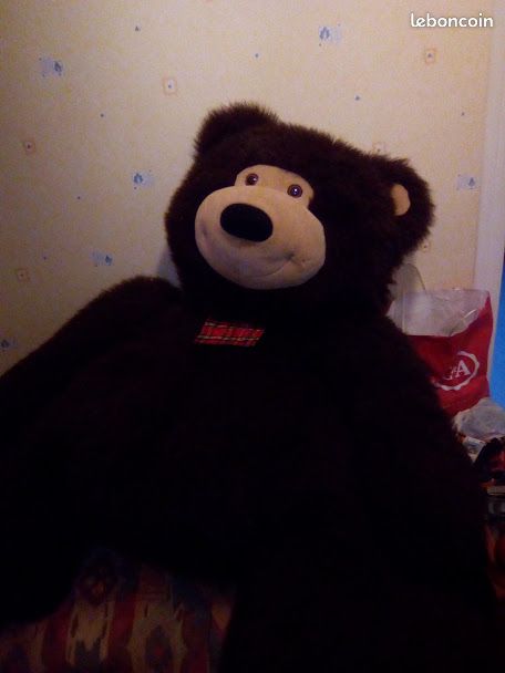 Gros ours peluche assit 130 X130 CM (image 2)