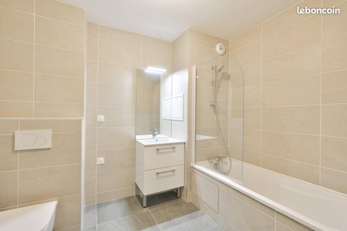 Appartement a louer ville-d'avray - 4 pièce(s) - 81 m2 - Surfyn