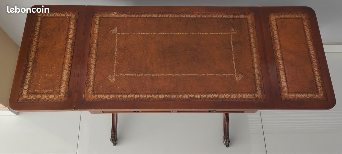 Table d'appoint anglaise (image 2)