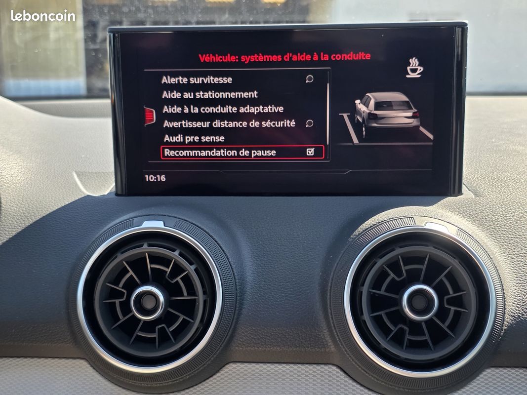 Audi Q2 35 TFSI 150CH BUSINESS LINE S TRONIC 7 (image 17)
