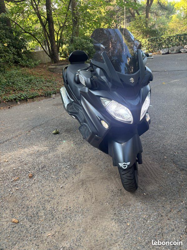 Burgman executive 650 (image 1)