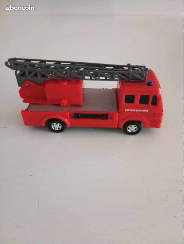 Camion de pompier (image 2)