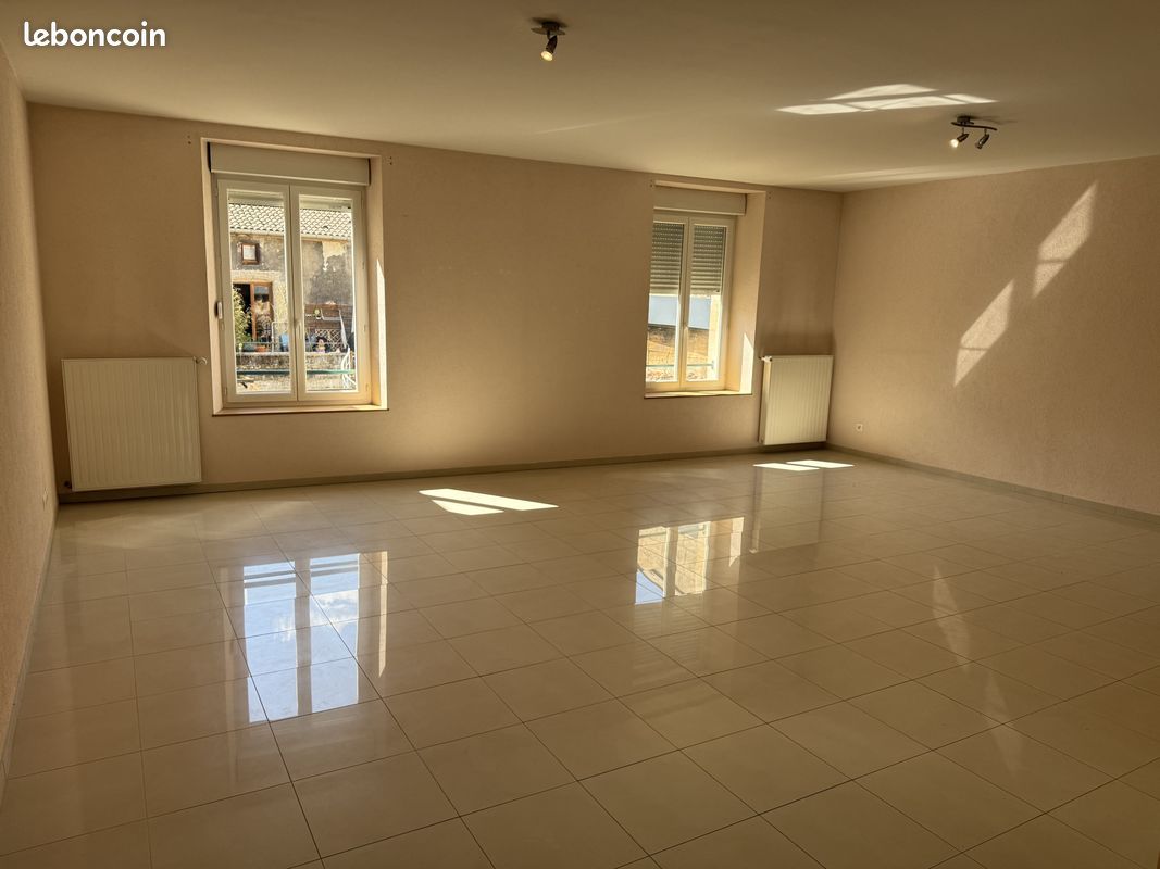 Appartement 6 pièces 160 m² · à Bar-le-Duc · 160 m² · 868 €/mois