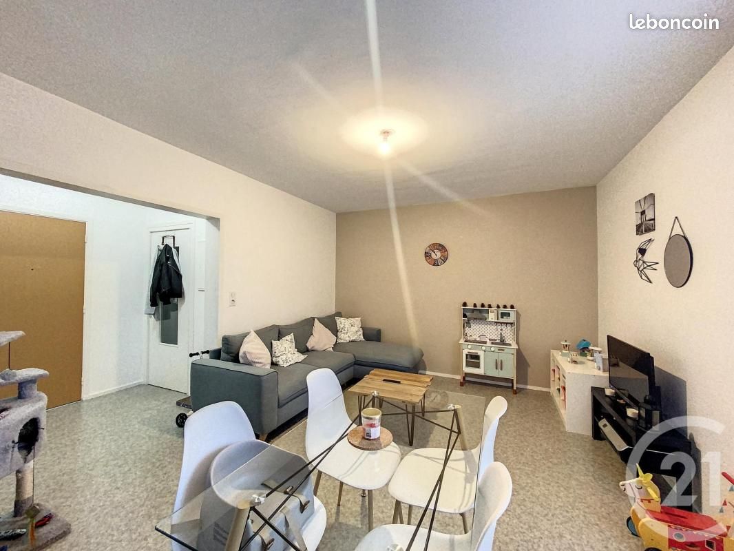 Appartement 3 pièces 70 m² · à Chamalières · 70 m² · 680 €/mois