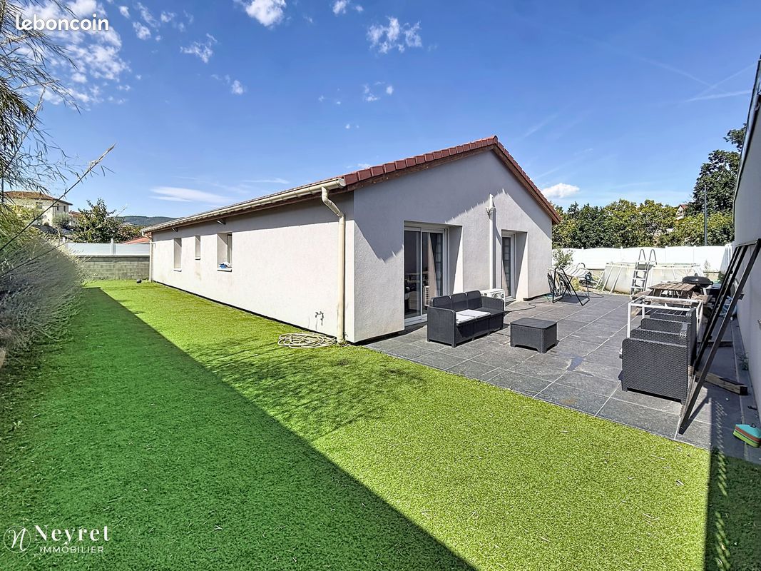 Maison 5 pièces 102 m² · à Saint-Chamond · 102 m² · 285 000 €