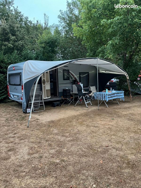 Caravane Burstner Averso Top 485 TS (image 2)