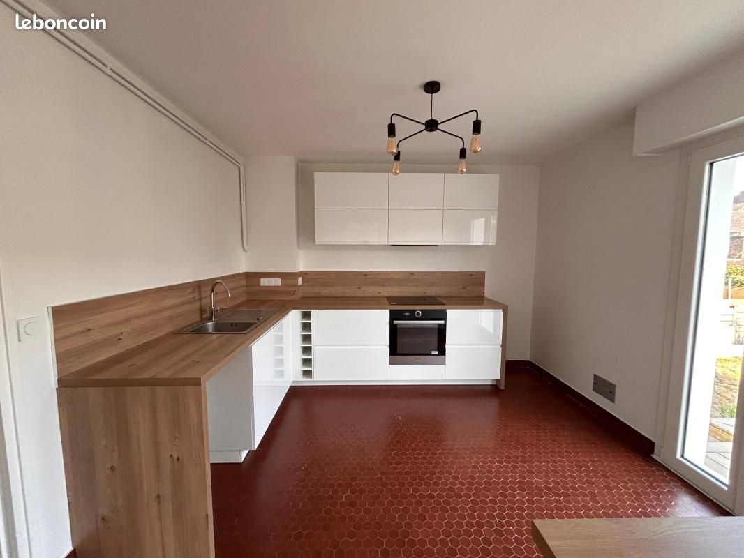 Maison 4 pièces 92 m² · à Lanester · 92 m² · 1 200 €/mois