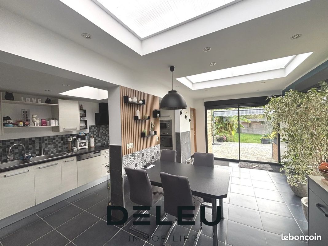 Maison 4 pièces 133 m² · à Roncq · 133 m² · 385 000 €