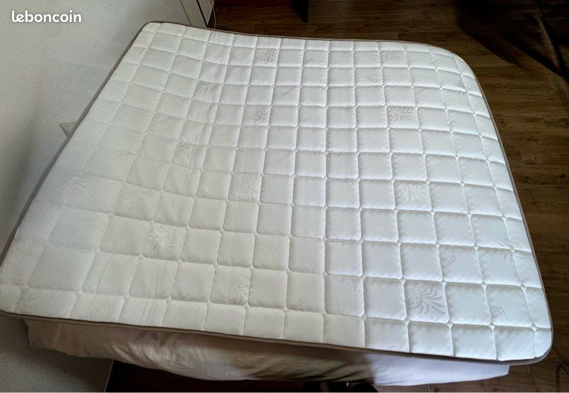 Sur matelas (image 1)