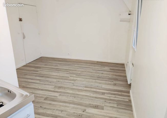 Studio 1 pièce 20 m²