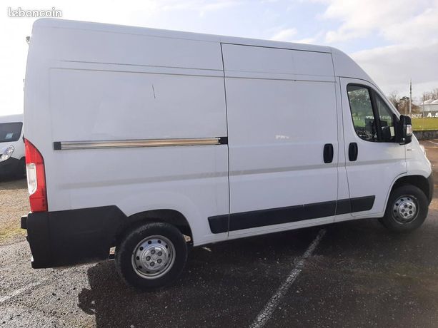 Camion 3t5 d'occasion - Utilitaires - leboncoin