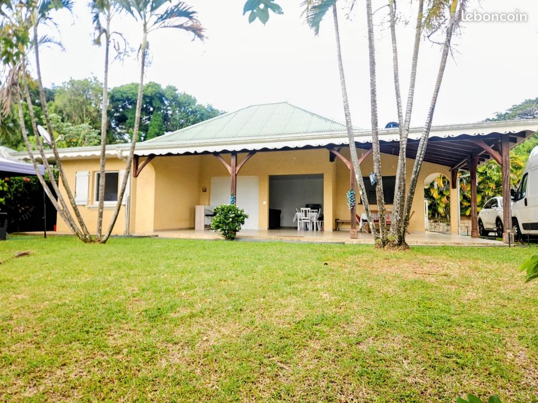 Maison 4 pièces 110 m² · à Le Lamentin · 110 m² · 399 000 €