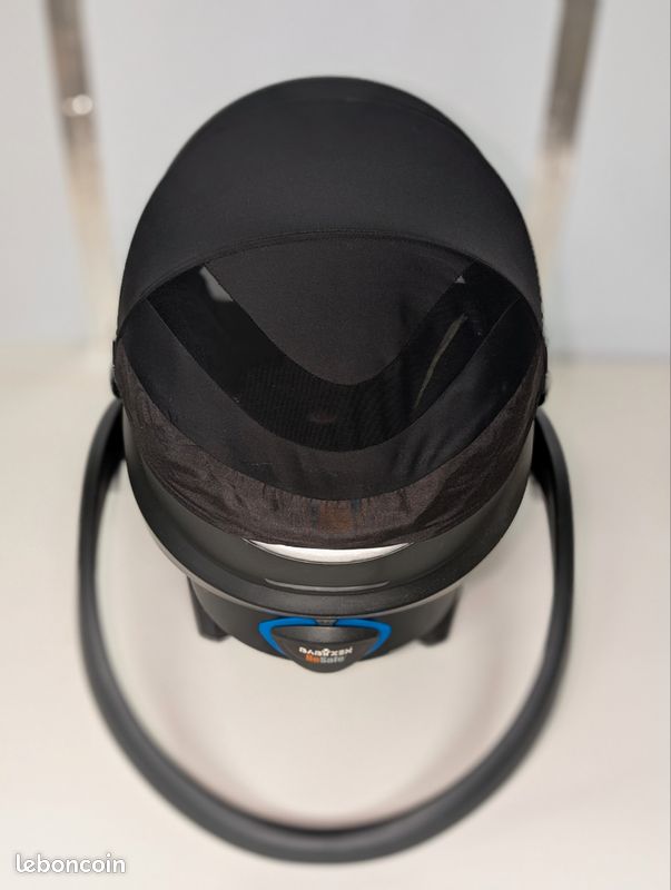 Cosy yoyo + base isofix + adaptateurs + house (image 8)