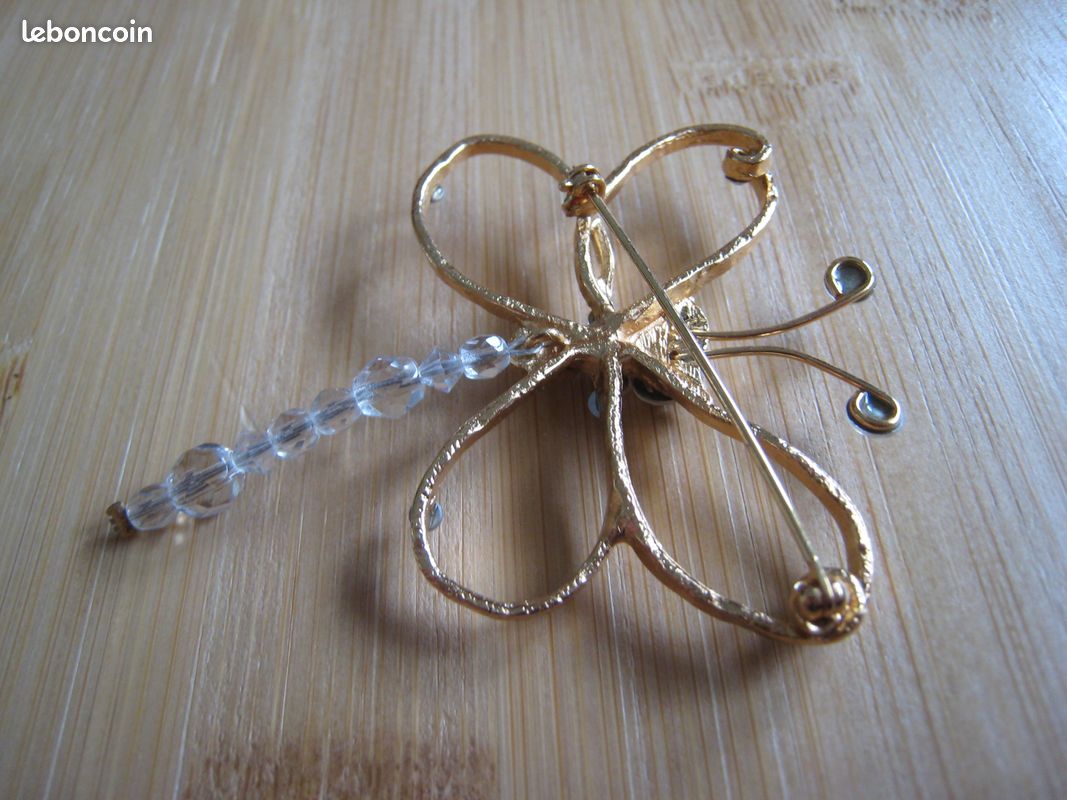 Broche Papillon Vintage En Métal Doré - Occasion, Parfaite Pour Accessoiriser