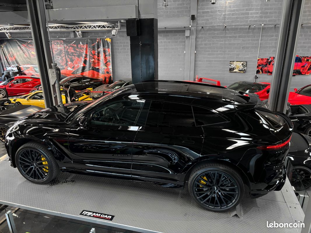 ASTON MARTIN DBX 707 – Jet Black - PPF (image 3)