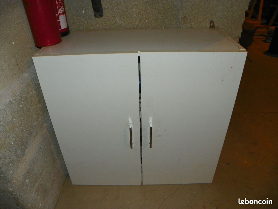 Meuble salle de bains deux portes (image 1)