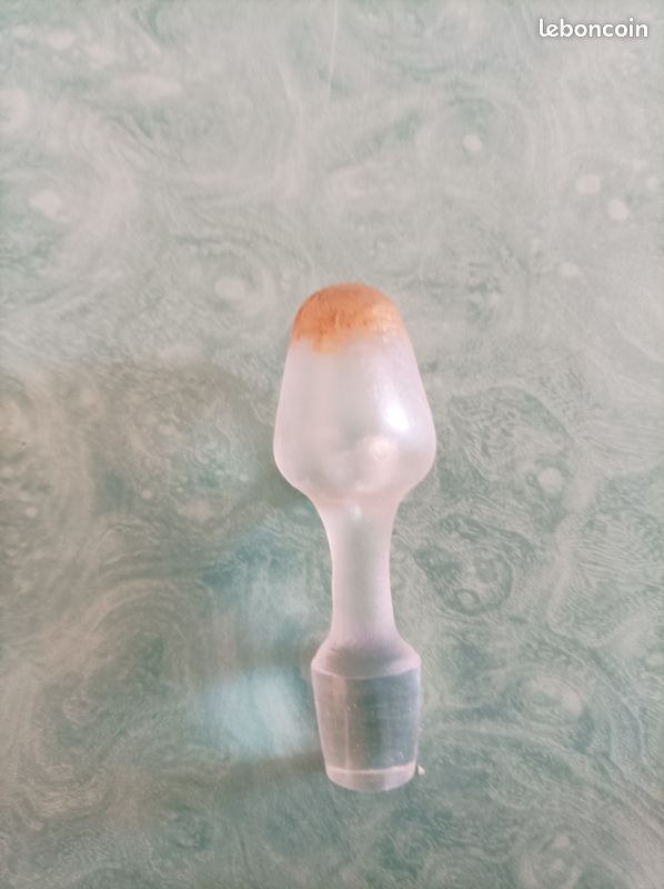 Carafe vintage blanche (image 5)