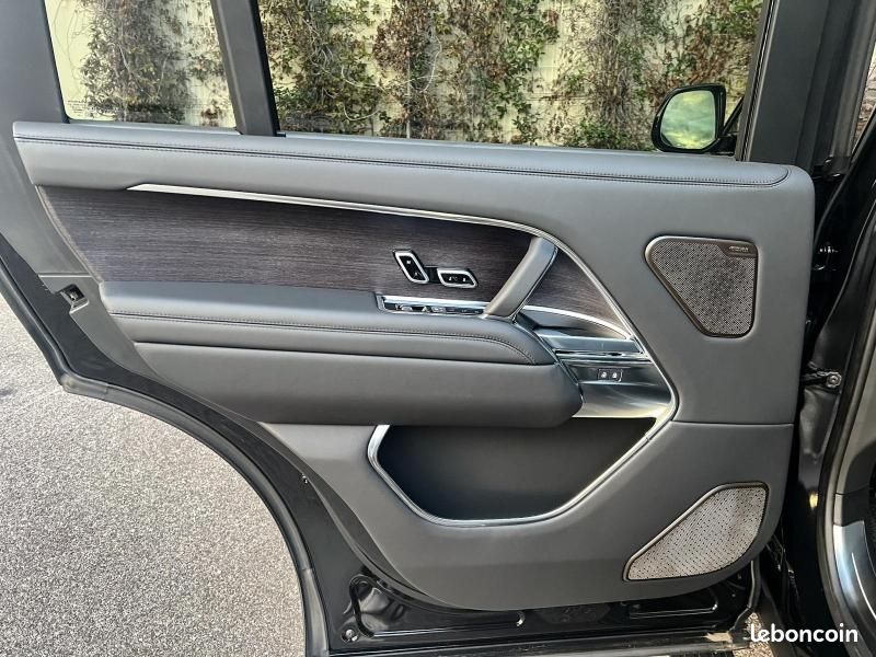 Land-rover Range Rover 3.0 P460e 460ch PHEV Autobiography LWB (image 47)