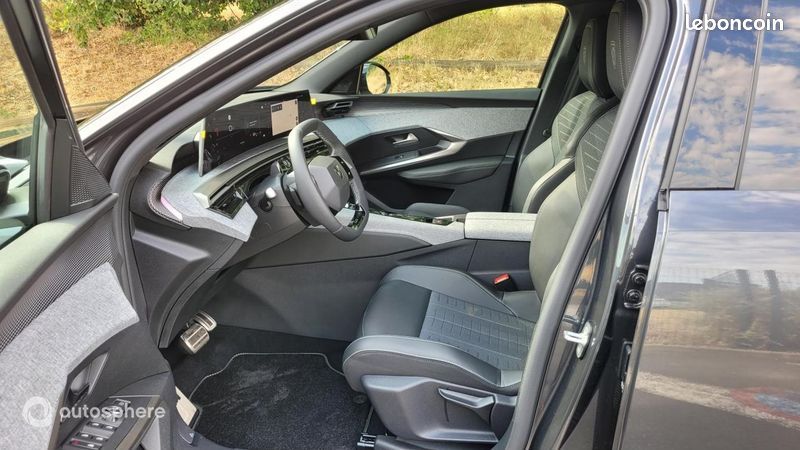 Peugeot 5008 Hybrid 145ch GT e-DCS6 (image 19)