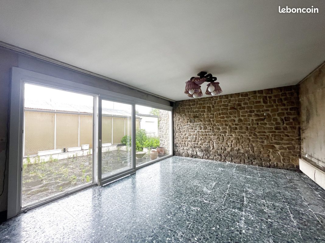 Maison 6 pièces 165 m² · à Lens · 165 m² · 168 000 €