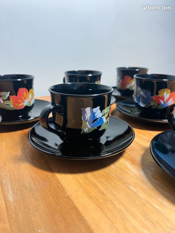 Lot De 5 Tasses Et Soucoupes En Verre Noir Fumé Arcoroc – Vintage Made In France