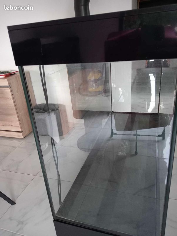 Aquarium 120l avec meuble (image 2)
