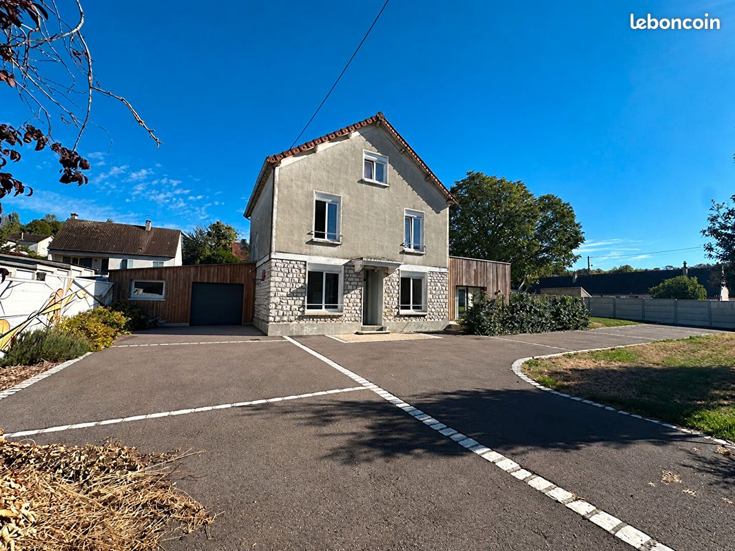Maison 8 pièces 216 m² · à Provins · 216 m² · 536 000 €