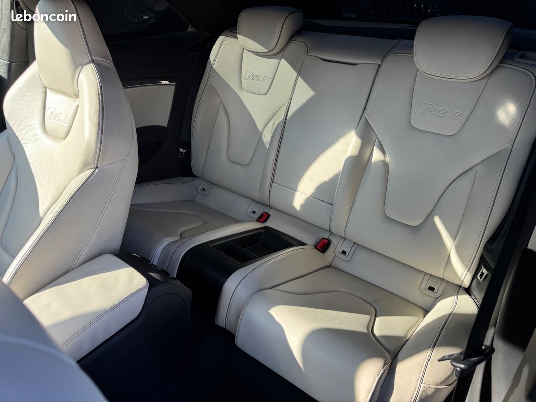 Audi RS5 4,2L V8 FSI 450Ch QUATTRO S-TRONIC (image 27)