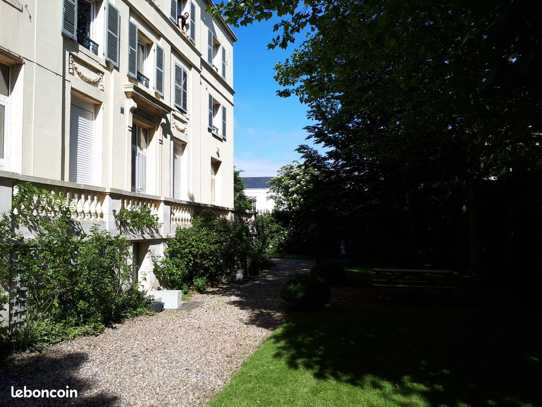 Immeuble 1 pièce 12 m² · au Havre · 12 m² · 350 €/mois
