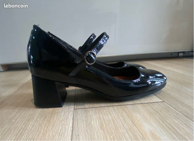 Ballerines Vernies Noires Mademoiselle R - Taille 38 - Cuir Verni - Occasion - Style BCBG