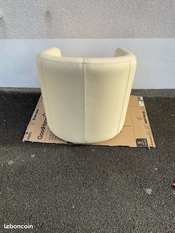 Fauteuil (image 3)