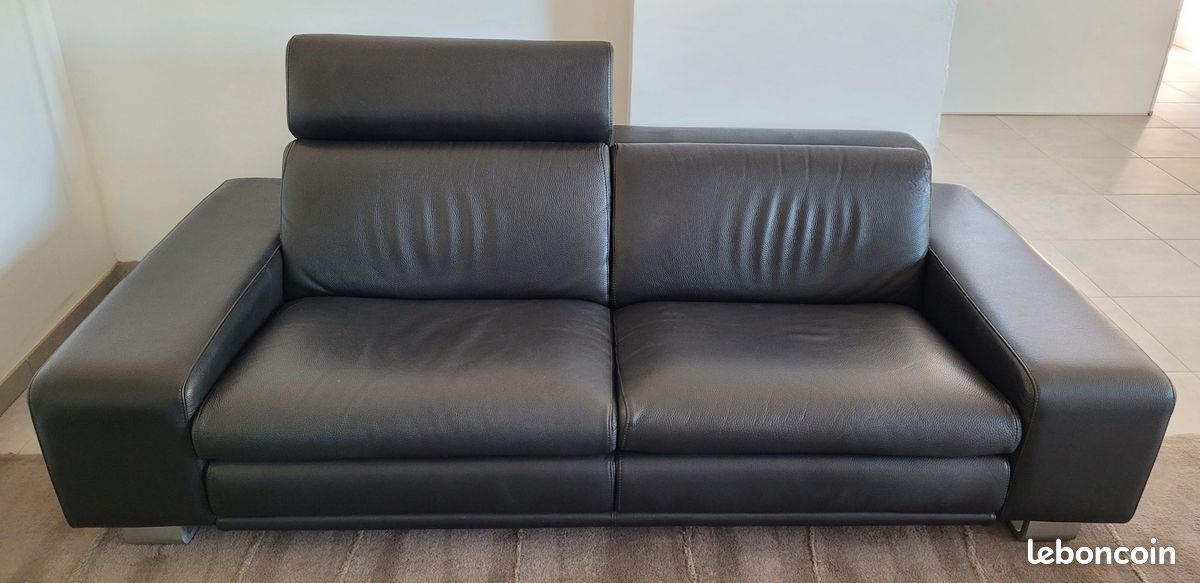 Canapé Roche Bobois cuir noir 3 places 210 cms Canapé Roche Bobois cuir noir 3 places 210 cms