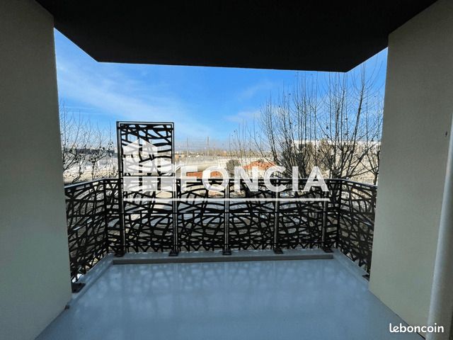Appartement 3 pièces 60 m² · à Cenon · 60 m² · 909 €/mois
