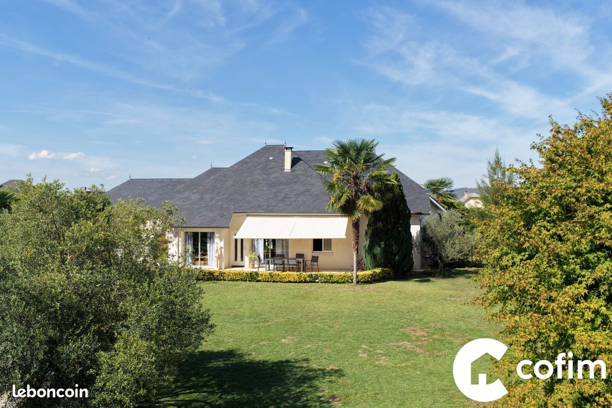 Maison 8 pièces 178 m² · à Pau · 178 m² · 470 000 €