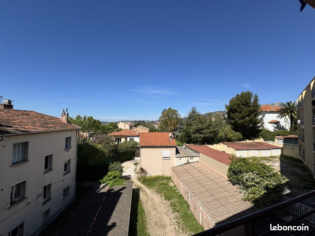 Appartement 3 pièces 59 m² · à Toulon · 59 m² · 806 €/mois
