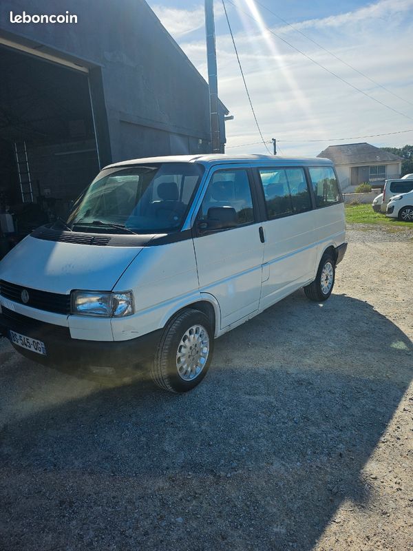 Volkswagen T4 Multivan 2.4d (image 1)