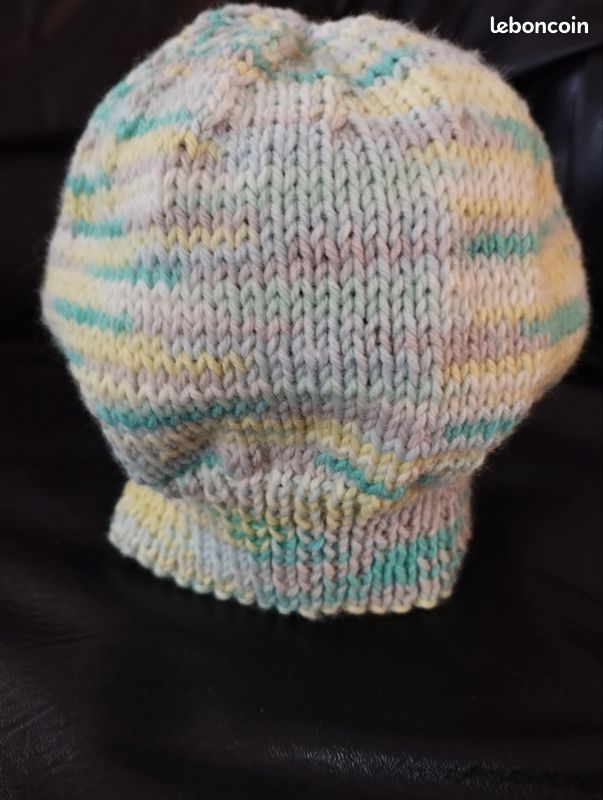 Bonnet en laine taille 2/4 ans (image 4)